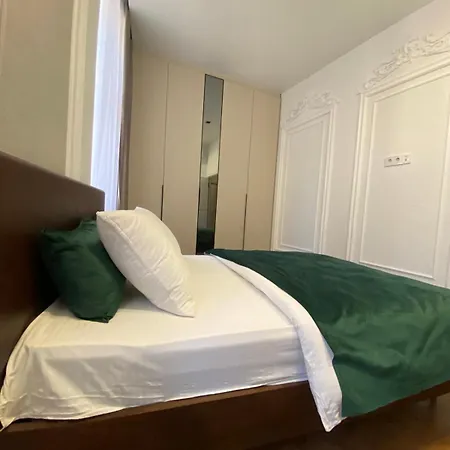 10, Lvapart 2 Кім Центр З Балконом Парковка